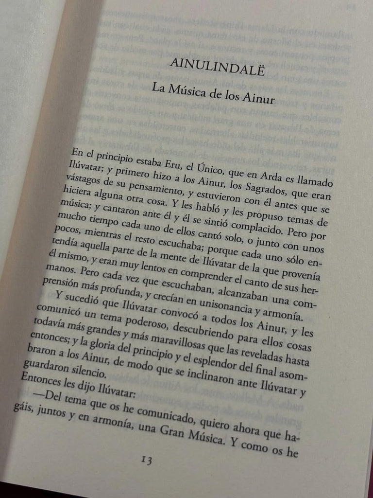 J. R. R. Tolkien LITERATURA FANTÁSTICA EL SILMARILLION (EDICIÓN ESPECIAL)